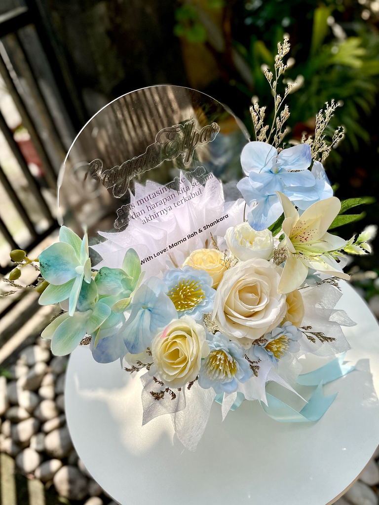 velvetiere-bloom-box-akrilik-florist-jogja